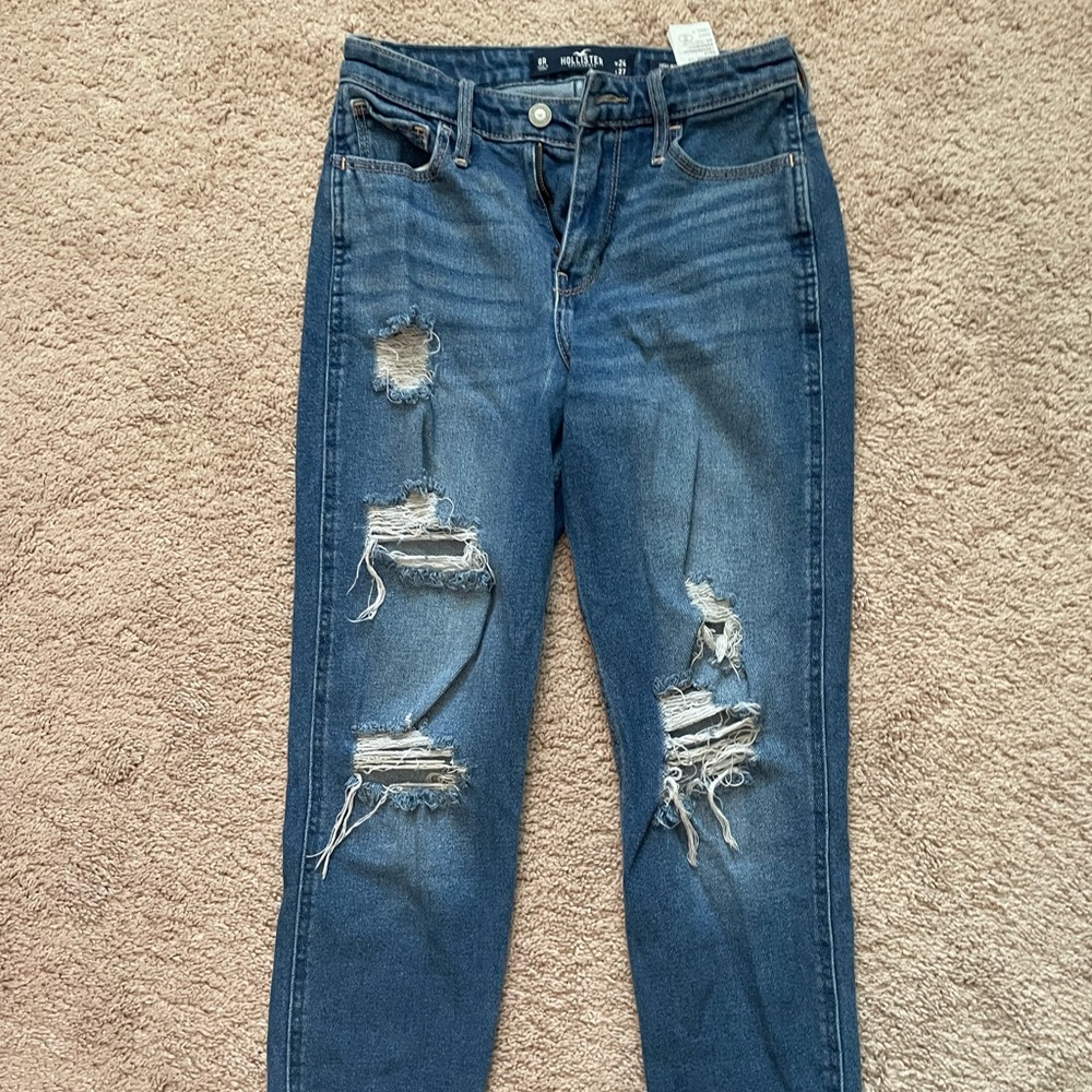 Hollister High Rise Mom Jeans